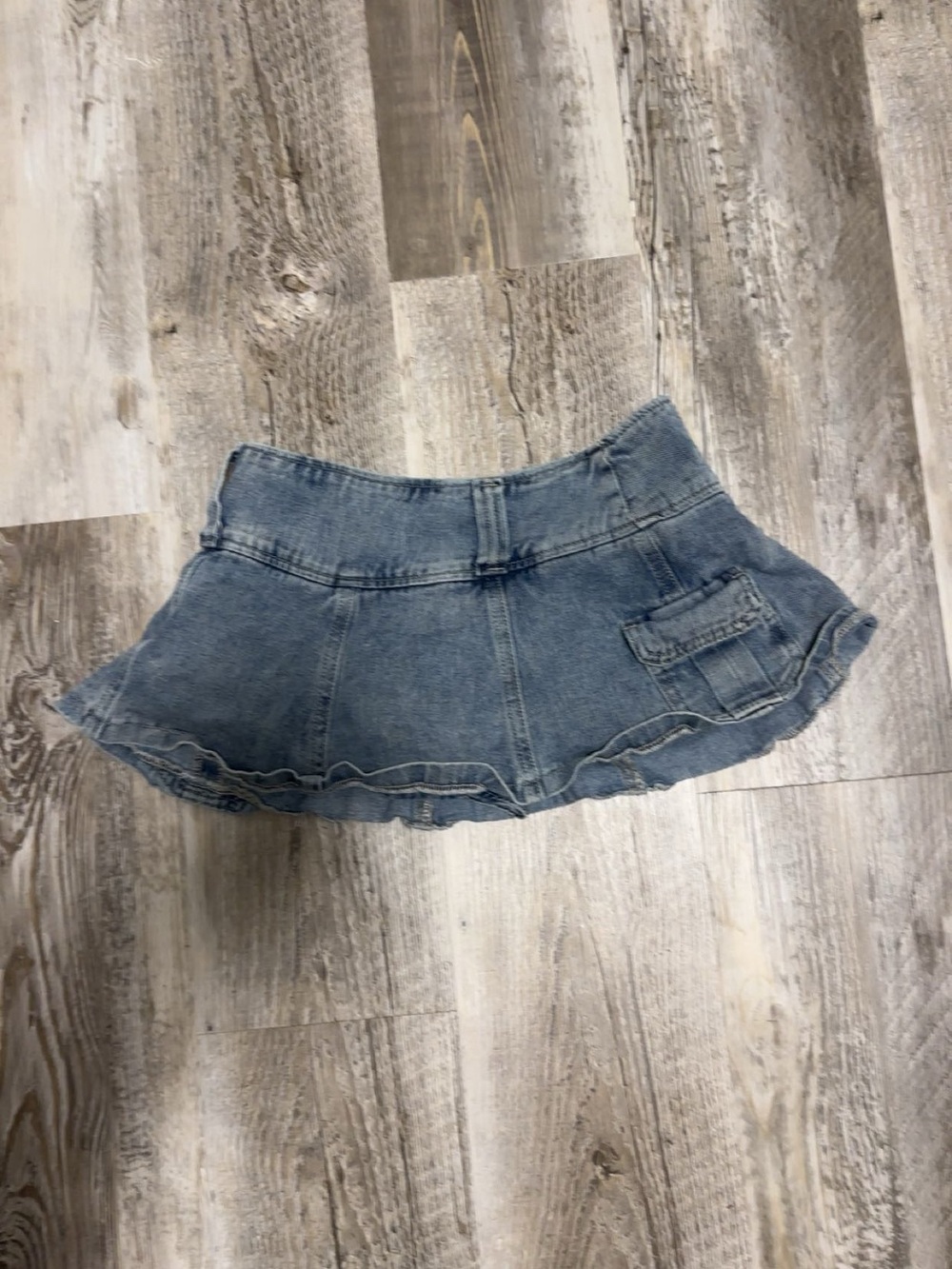 SHEIN Denim Ruffle mini Skirt